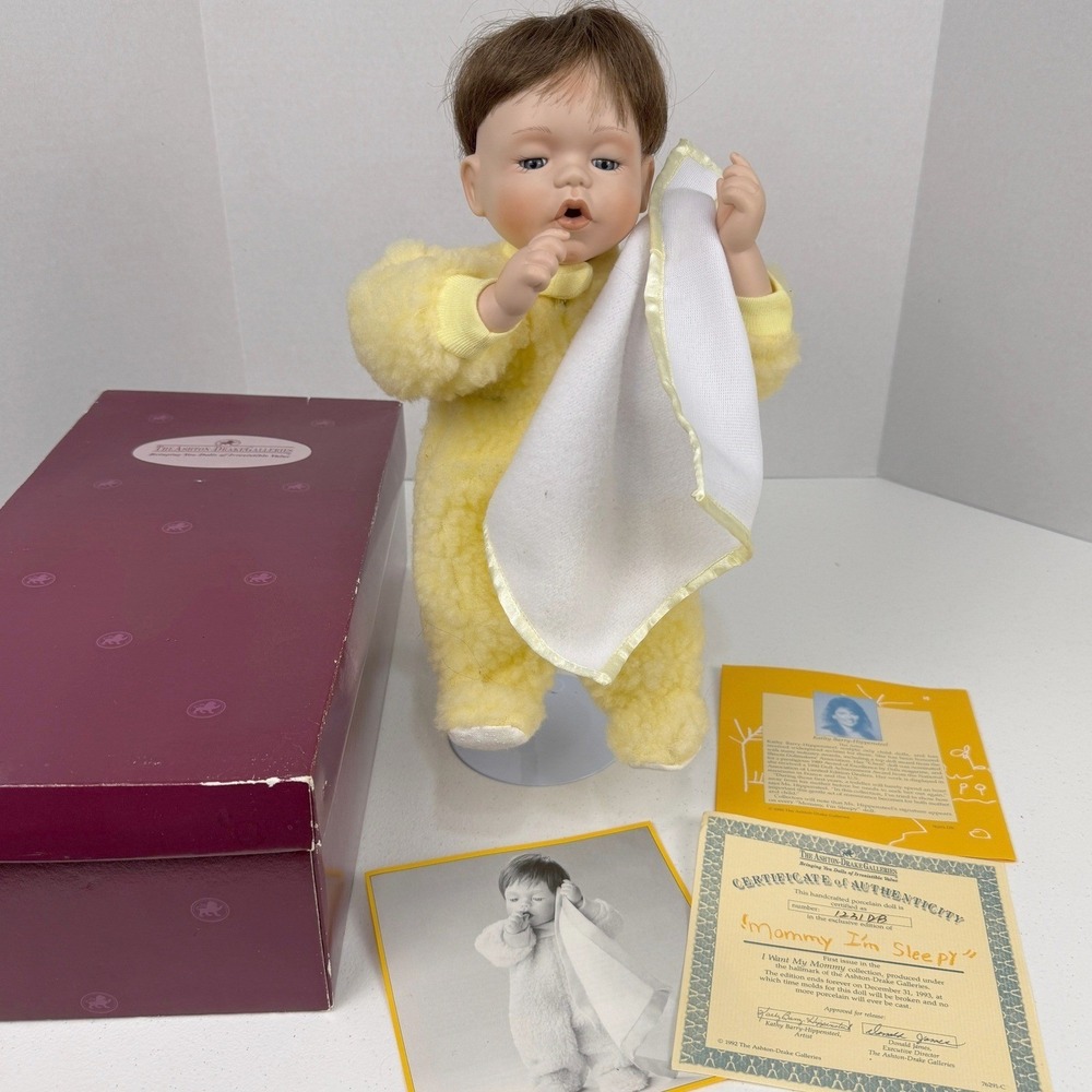 Vintage Ashton Drake Mommy I'm Sleepy Porcelain Doll Kathy Barry‎ Hippensteel